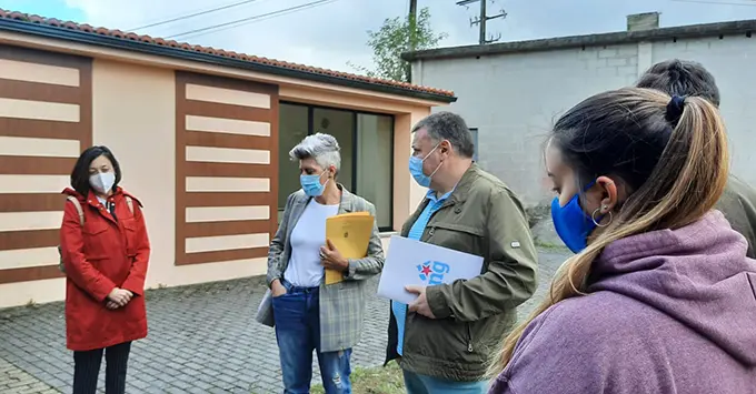 O Bng da Laracha e veci&ntilde;os de zona na escola de Cumi&aacute;ns