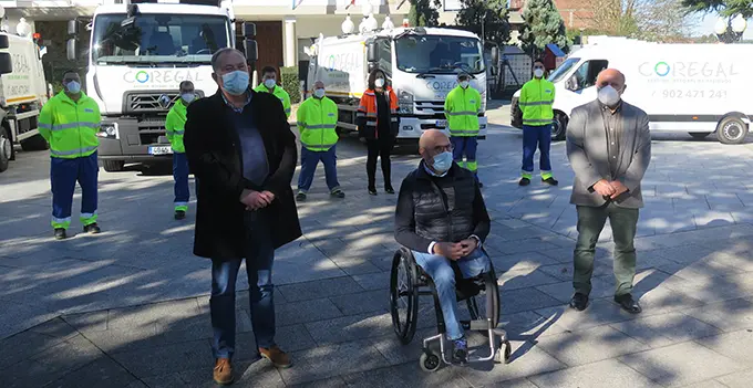 Presentaci&oacute;n nova flota para recollida selectiva de residuos frente ao Concello