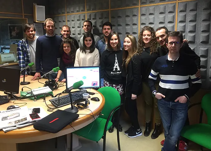 Alumnos del M&aacute;ster de Comunicaci&oacute;n Deportiva en la emisora Onda Cero
