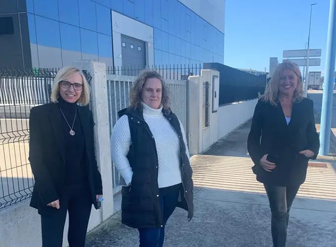 A concelleira Palomi Rodr&iacute;guez visit&oacute; o parque empresaria da Laracha