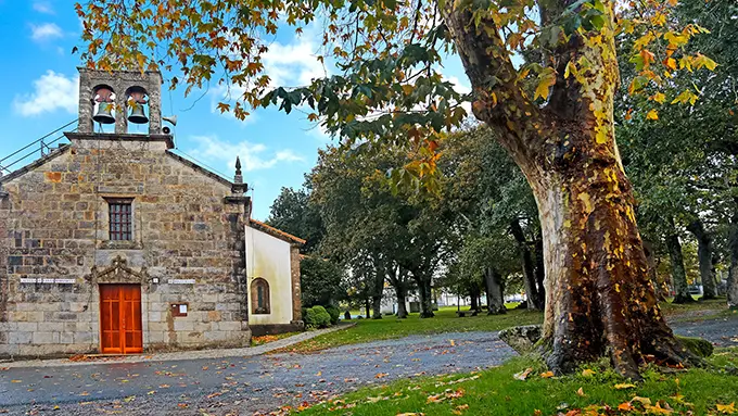 Licitaci&oacute;n do servicio de mantemento para espazos verdes do concello da Laracha (Montemaior)