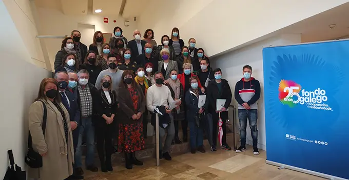 Socios na asemblea do Fondo Galego de Cooperaci&oacute;n e Solidaridade