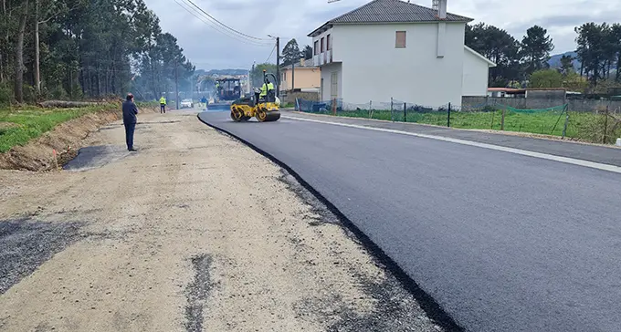 Actualidade dos traballos de pavimentaci&oacute;n 