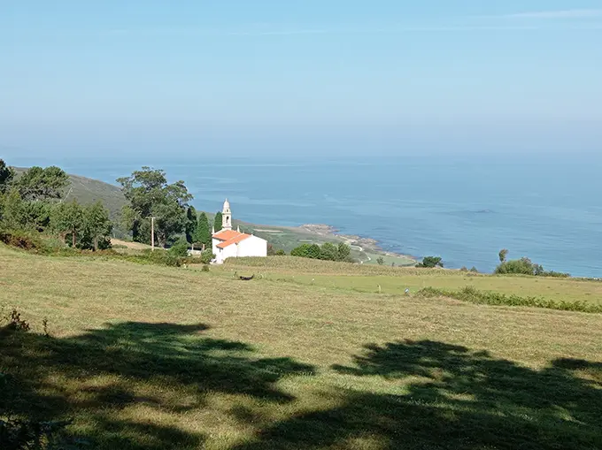 A mellor imaxe para representar as rutas de A Laracha activa e o mar de Cai&oacute;n