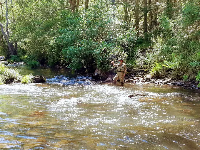 La entidad organiza un campeonato de pesca el d&iacute;a s&aacute;bado 11 de junio en A Laracha