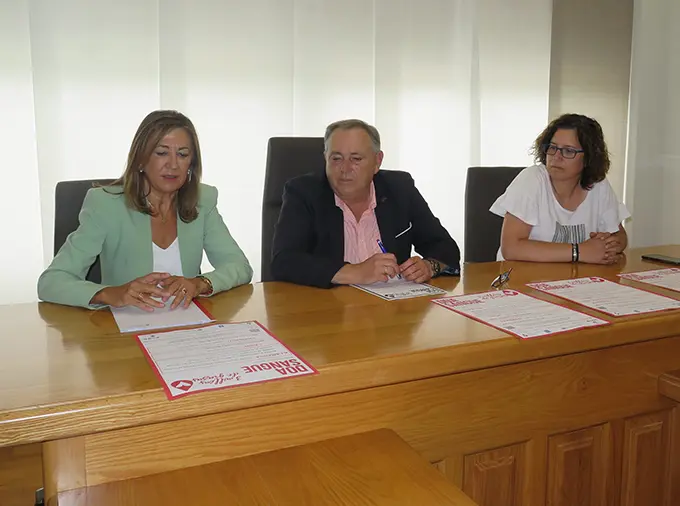 Reciente presentaci&oacute;n da campa&ntilde;a de ADOS na Laracha