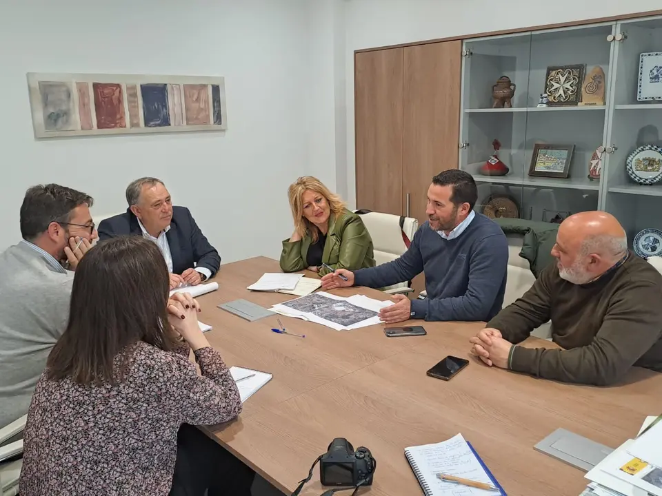 Reuni&oacute;n para la ampliaci&oacute;n del pol&iacute;gono industrial.