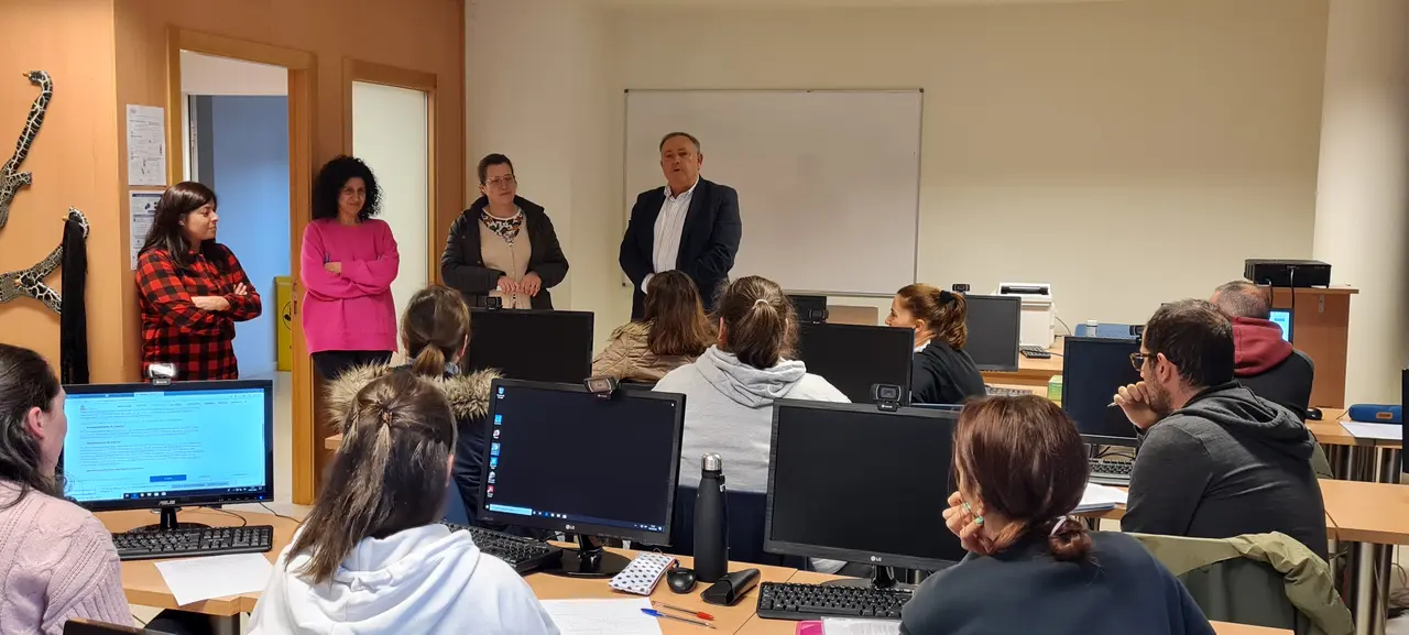 Primeira acci&oacute;n formativa de Atenci&oacute;n Sociosanitaria.