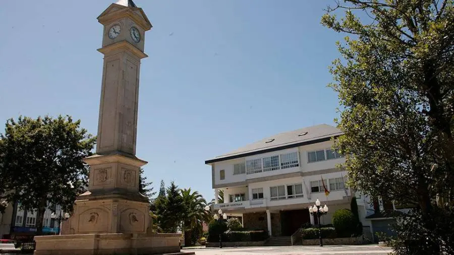 Plaza do Ayuntamiento de Laracha.