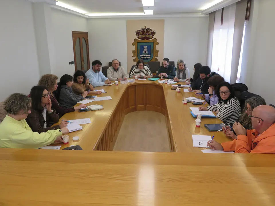 Mesa de traballo sobre coordinaci&oacute;n interinstitucional contra a violencia de x&eacute;nero.