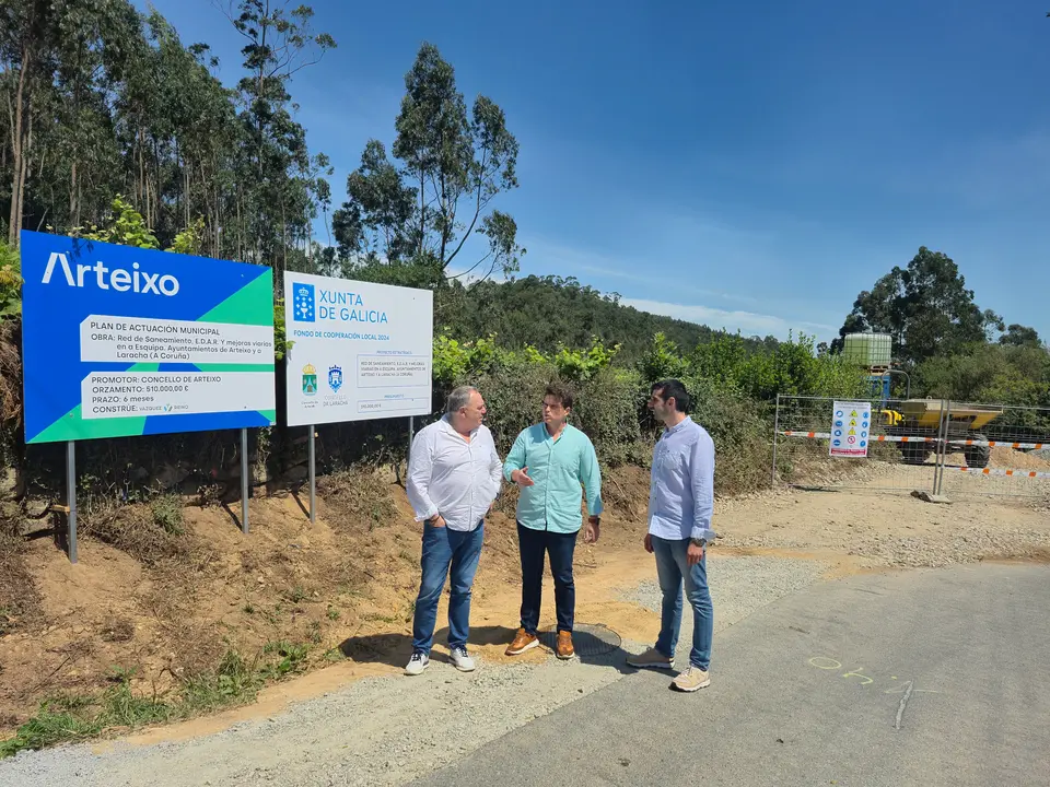 Comezan as obras de mellora da estrada e dos servizos no n&uacute;cleo da Esquipa.