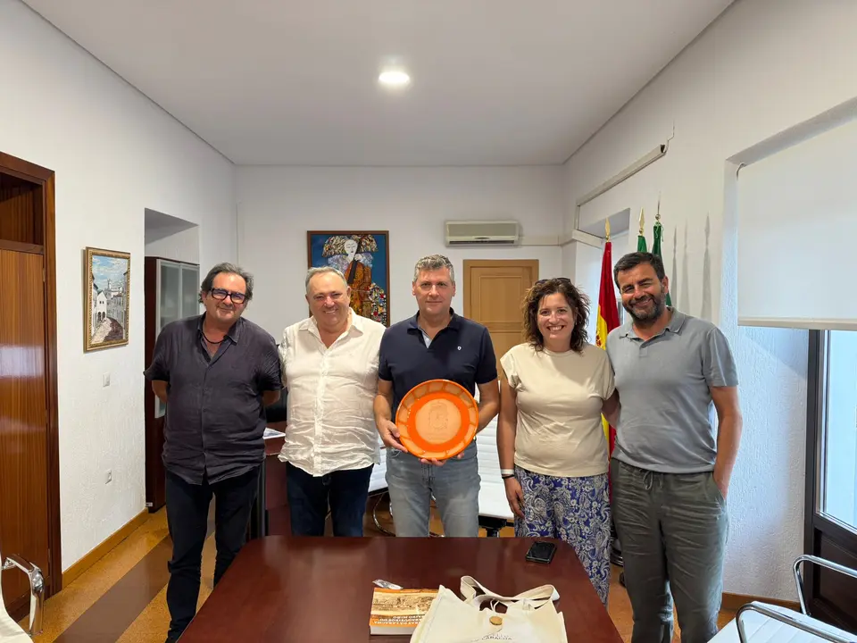 O alcalde re&uacute;nese en Jimena de la Frontera co rexedor da localidade e cos fillos de Jos&eacute; Regueira Ramos.