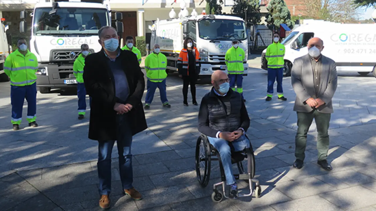 Presentaci&oacute;n nova flota para recollida selectiva de residuos frente ao Concello