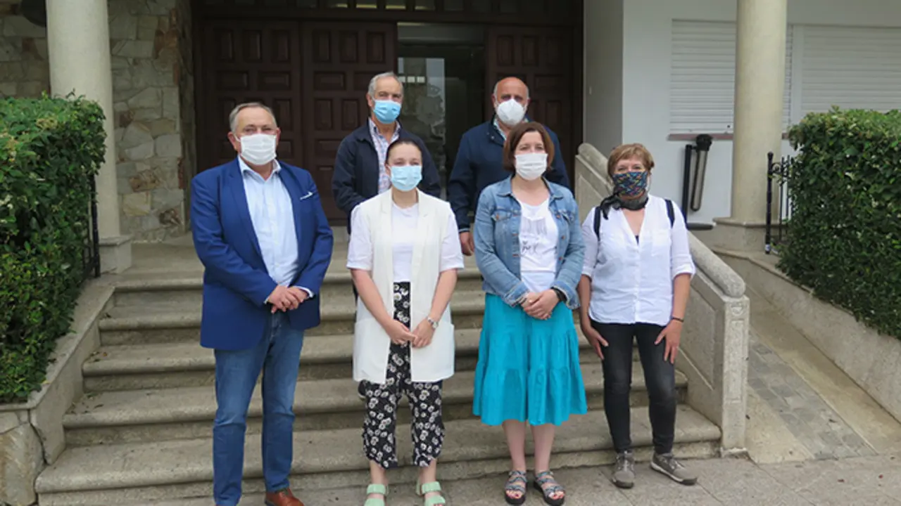 A directora xeral de Xuventude, Participaci&oacute;n e Voluntariado, Cristina Pichel, presentou hoxe o campo de voluntariado &ldquo;Castro de Montesclaros&rdquo; en A Laracha