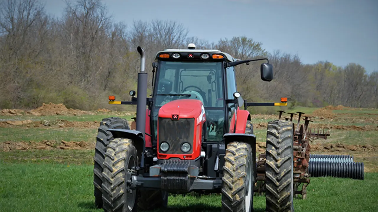Inspecci&oacute;ns t&eacute;cnicas de veh&iacute;culos agr&iacute;colas e de ciclomotores na Laracha