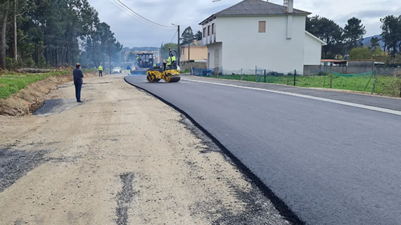 Actualidade dos traballos de pavimentaci&oacute;n 