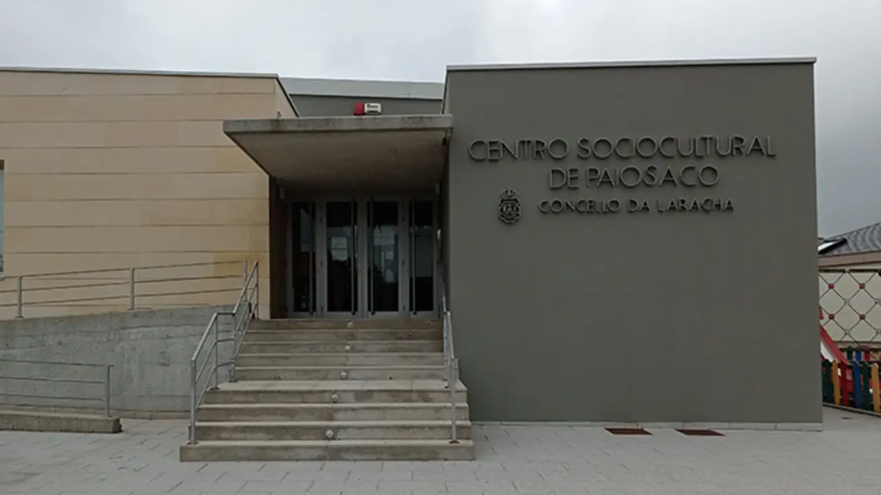 Apertura dos centros sociais da Laracha