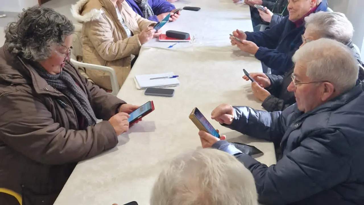 Obradoiro para o uso do m&oacute;bil en Coiro.