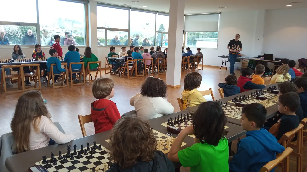 Torneo de xadrez "Xogade" en A Laracha.