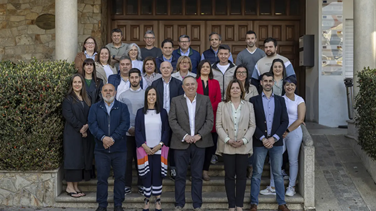 O Partido Popular da Laracha presenta a s&uacute;a candidatura o domingo 7 de maio