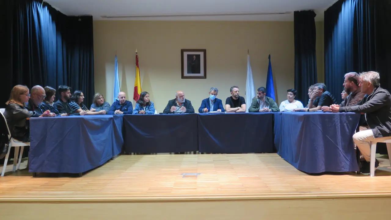 Pleno extraordinario celebrado na Laracha.